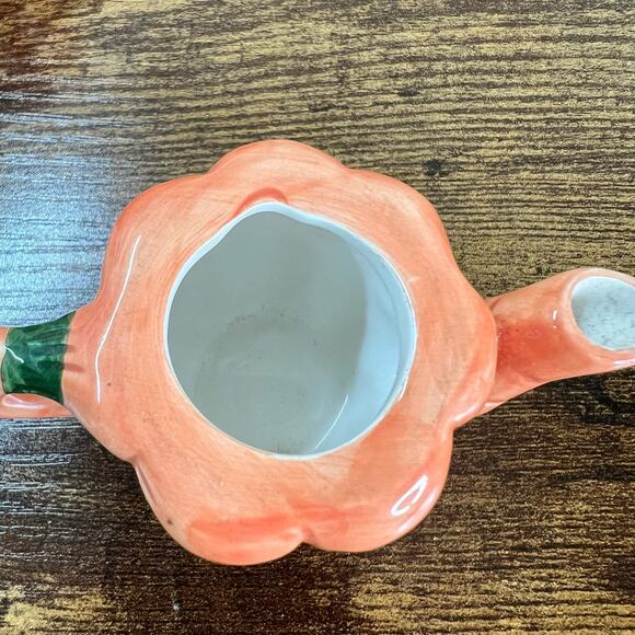 4 Vintage Fine Ceramic Miniature Lidded Teapots Apple Carrot Basket Collectible - Picture 9 of 12